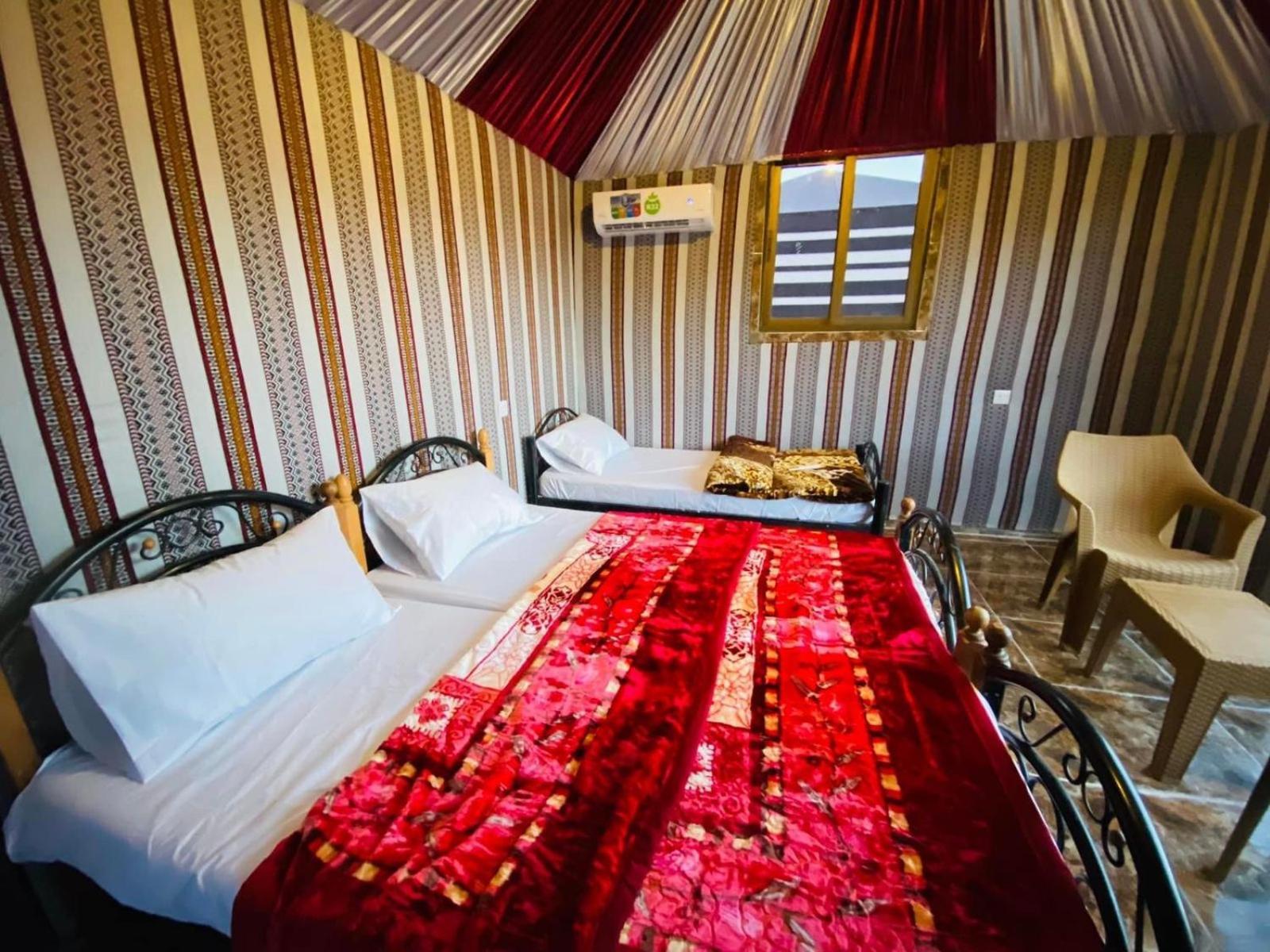 Scarlet Luxury Camp วาดิรัม ภายนอก รูปภาพ