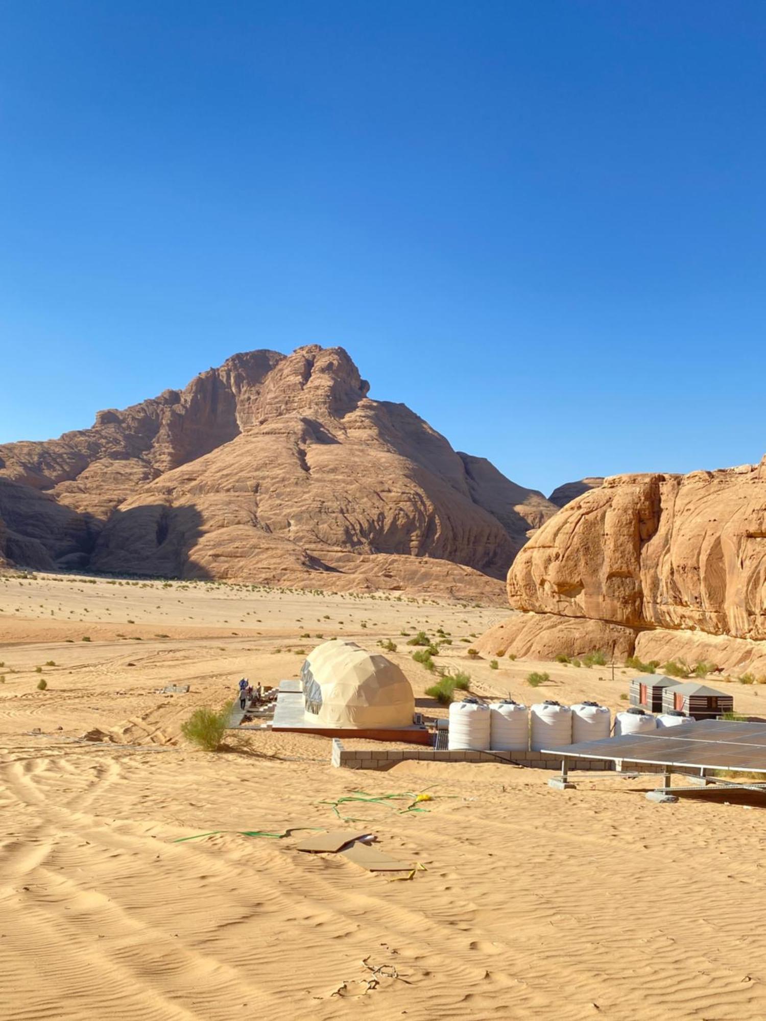 Scarlet Luxury Camp วาดิรัม ภายนอก รูปภาพ